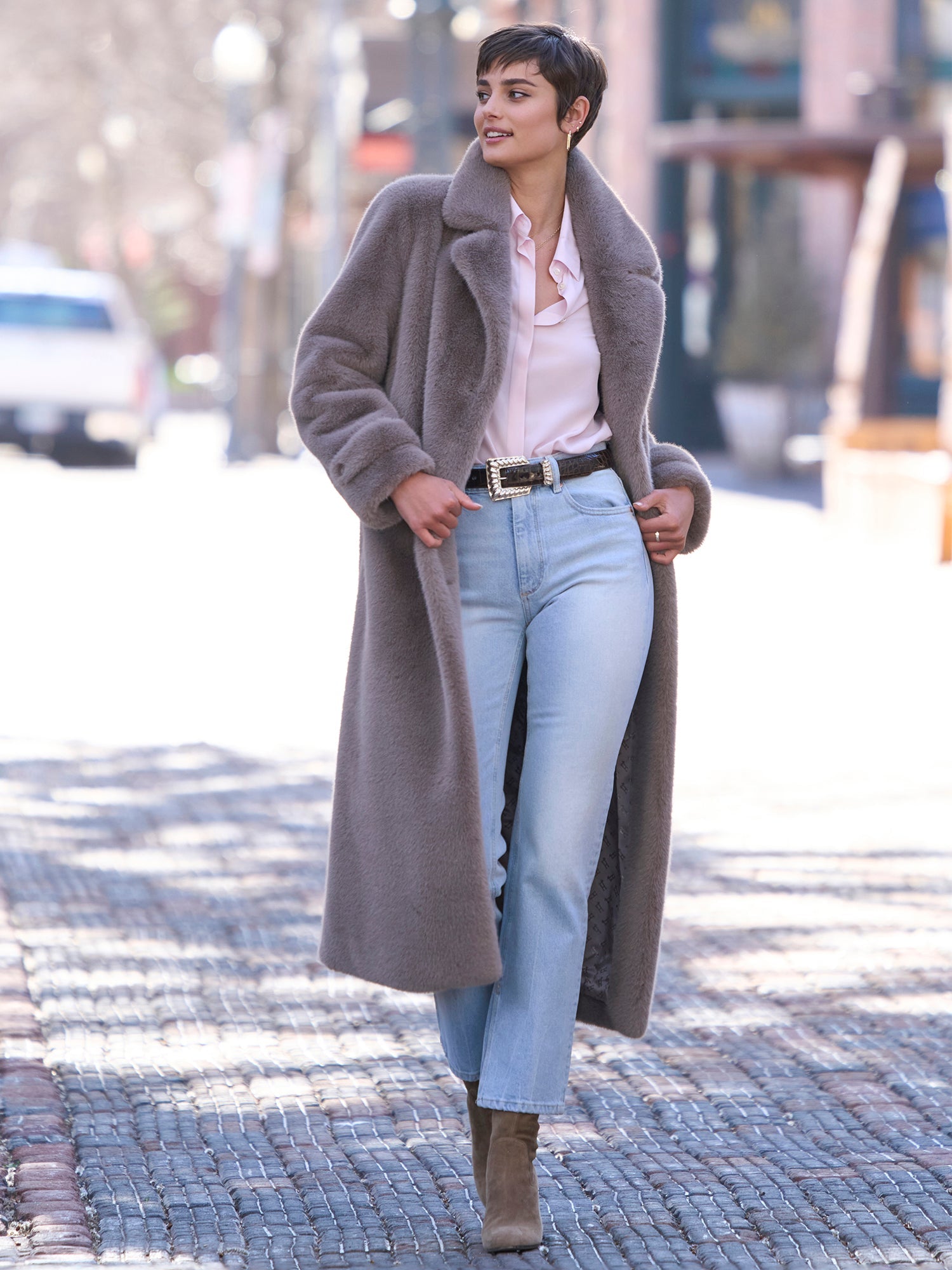 Patti Straight Leg Jean