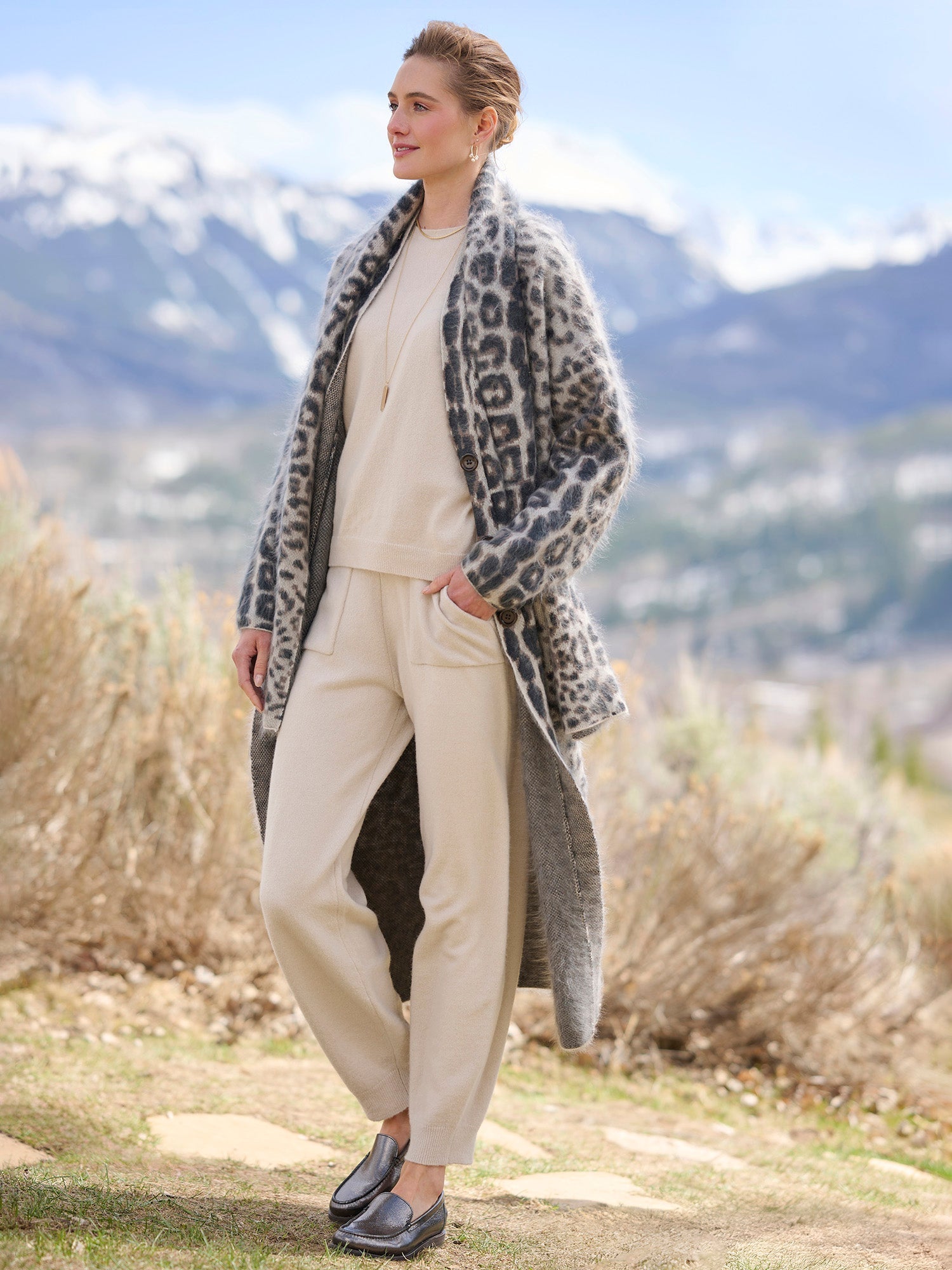 Blanca Cashmere Jogger Pant