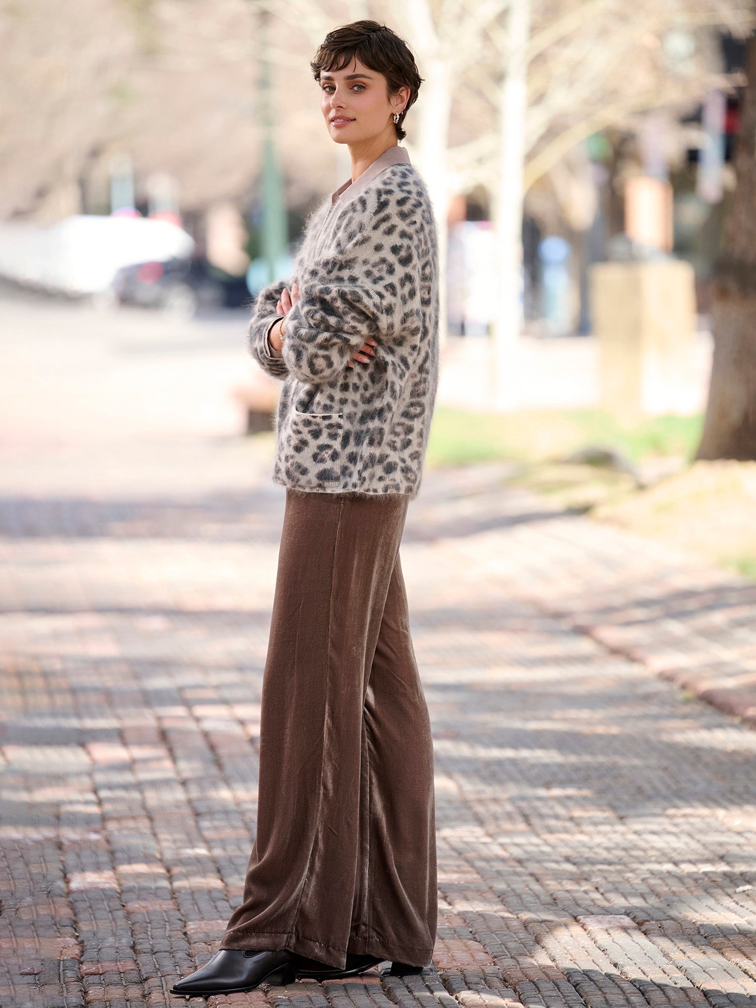 Wylma Velvet Wide Leg Pant