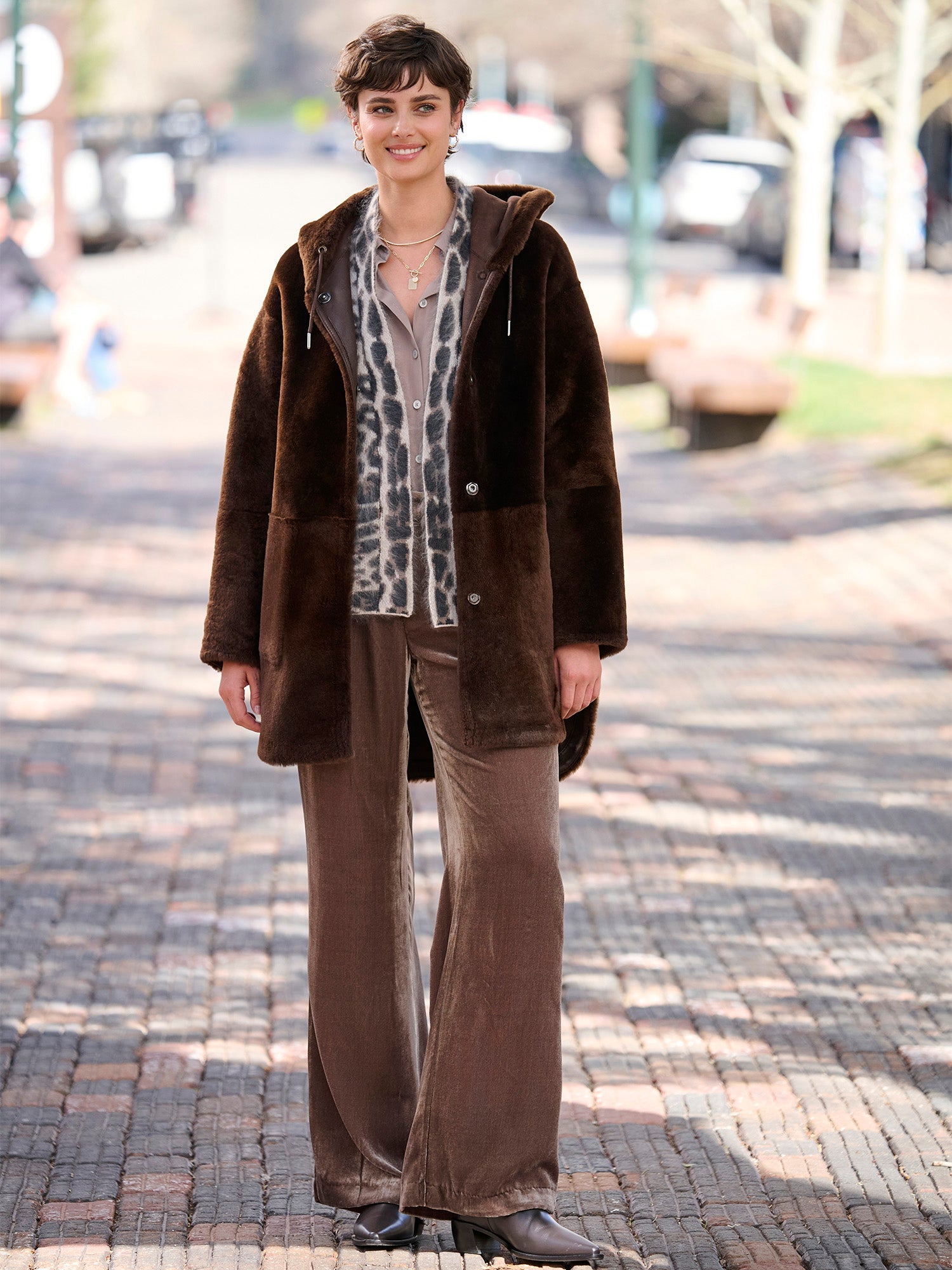 Wylma Velvet Wide Leg Pant